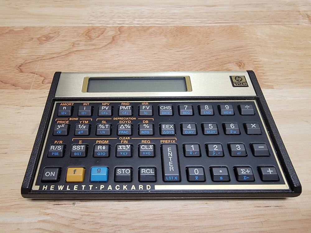 Hewlett Packard HP 12C Financial Calculator w/ Case
